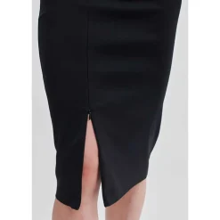 Second Female Anour Dress Sort