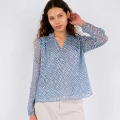 Neo Noir Bisa Big Tile Blouse Lyseblå